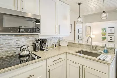 3545 Longmeadow #23, Sarasota, FL 34235 - Photo 10