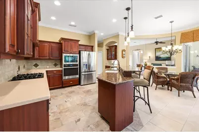 6914 Treymore Court, Sarasota, FL 34243 - Photo 10
