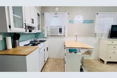 1760 Wisconsin Lane, Sarasota, FL 34239 - Photo 22