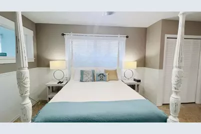 1760 Wisconsin Lane, Sarasota, FL 34239 - Photo 18