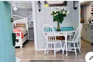 1760 Wisconsin Ln, Sarasota, FL 34239 - Photo 6