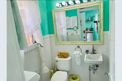 1760 Wisconsin Lane, Sarasota, FL 34239 - Photo 32