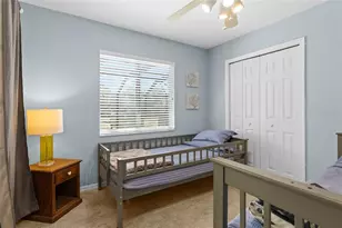 2718 Feiffer Cir, Sarasota, FL 34235 - Photo 20