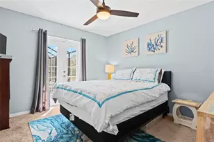 2718 Feiffer Cir, Sarasota, FL 34235 - Photo 30