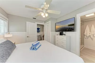 101 25th Street N #1, Bradenton Beach, FL 34217 - Photo 16