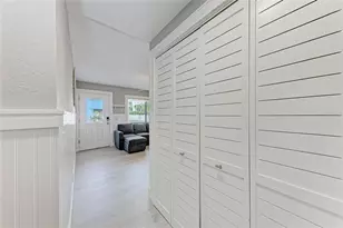 101 25th St N, Bradenton Beach, FL 34217 - Photo 24