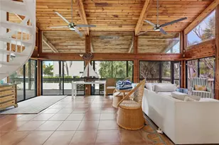 727 Jacaranda Rd, Anna Maria, FL 34216 - Photo 6