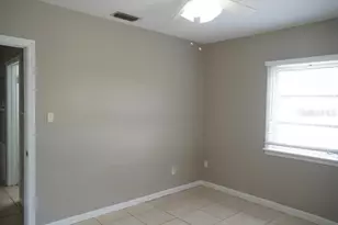 1761 Siesta Dr, Sarasota, FL 34239 - Photo 14