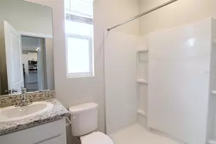 16474 Woodside Gln, Parrish, FL 34219 - Photo 30