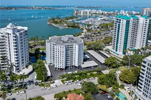 435 S Gulfstream Ave, Sarasota, FL 34236 - Photo 56