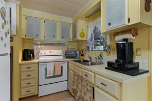 2325 S Stanley Terrace, Homosassa, FL 34448 - Photo 14