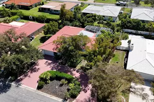 216 Matisse Cir N, Nokomis, FL 34275 - Photo 2