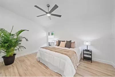 1684 Pintail Way, Sarasota, FL 34231 - Photo 20