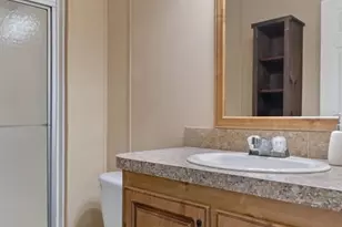 38616 Coleen Ave, Zephyrhills, FL 33540 - Photo 56