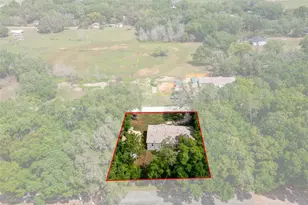 38616 Coleen Ave, Zephyrhills, FL 33540 - Photo 6