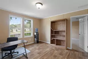 38616 Coleen Ave, Zephyrhills, FL 33540 - Photo 44