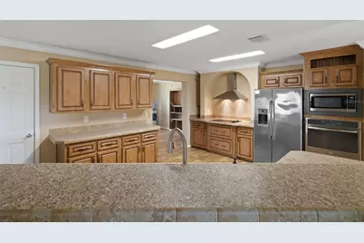 38616 Coleen Avenue, Zephyrhills, FL 33540 - Photo 20