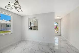 554 Spanish Dr S, Longboat Key, FL 34228 - Photo 18