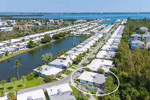 554 Spanish Dr S, Longboat Key, FL 34228 - Photo 42