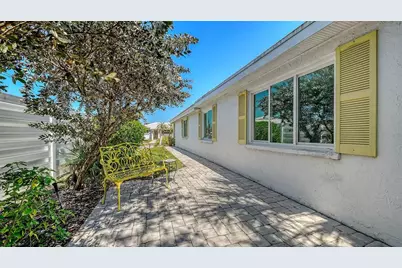 554 Spanish Drive S, Longboat Key, FL 34228 - Photo 36