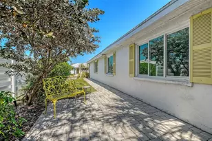 554 Spanish Dr S, Longboat Key, FL 34228 - Photo 36