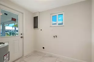 554 Spanish Dr S, Longboat Key, FL 34228 - Photo 34