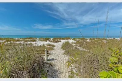 554 Spanish Drive S, Longboat Key, FL 34228 - Photo 70
