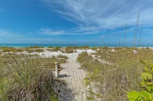 554 Spanish Dr S, Longboat Key, FL 34228 - Photo 70