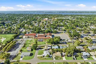 1415 42nd St W, Bradenton, FL 34205 - Photo 46