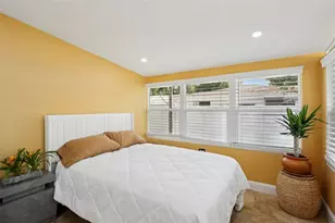 3925 Prado Dr, Sarasota, FL 34235 - Photo 14