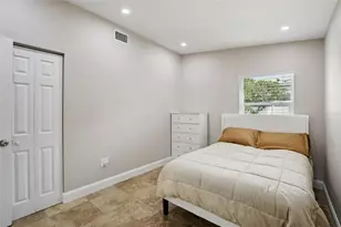 3925 Prado Dr, Sarasota, FL 34235 - Photo 18