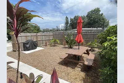 828 S Tuttle Avenue #A, Sarasota, FL 34237 - Photo 4