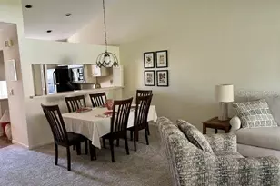 5204 Myrtle Wood, Sarasota, FL 34235 - Photo 4