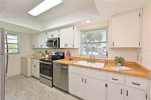 4726 Potomac Cir, Bradenton, FL 34210 - Photo 10