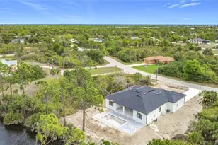 7731 Pinedale Dr, Port Charlotte, FL 33981 - Photo 52