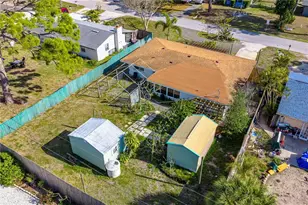 2717 Parma St, Sarasota, FL 34231 - Photo 48