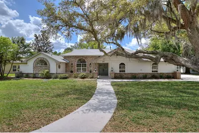 419 Silas Court, Spring Hill, FL 34609 - Photo 2