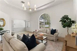 419 Silas Ct, Spring Hill, FL 34609 - Photo 8