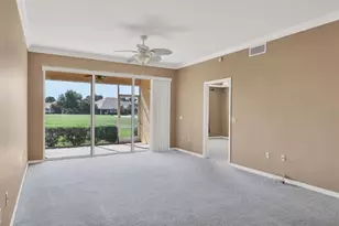 8406 Wethersfield Run, Lakewood Ranch, FL 34202 - Photo 12