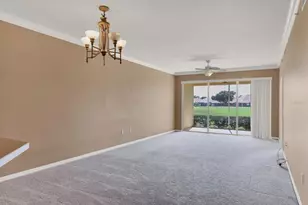 8406 Wethersfield Run, Lakewood Ranch, FL 34202 - Photo 10