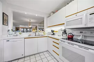 5627 Ashton Way, Sarasota, FL 34231 - Photo 8