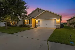 15769 High Bell Pl, Bradenton, FL 34212 - Photo 2