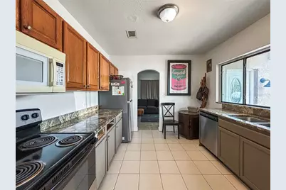 1234 17th Street N, Saint Petersburg, FL 33713 - Photo 2