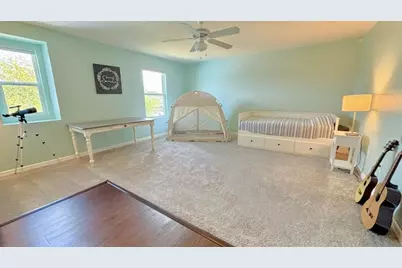 11521 Southern Creek Drive, Gibsonton, FL 33534 - Photo 12