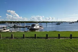 11521 Southern Creek Dr, Gibsonton, FL 33534 - Photo 24