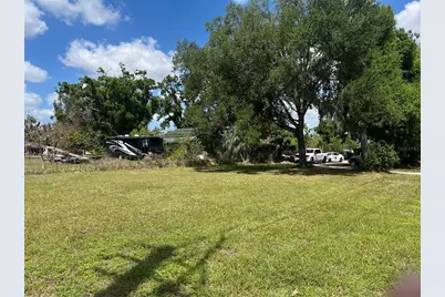 5628 24th Street E, Bradenton, FL 34203 - Photo 4