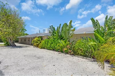 1761 Siesta Dr & 1760 Wisconsin Ln, Sarasota, FL 34239 - Photo 22