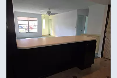 2974 Captiva Gardens Drive #17, Sarasota, FL 34231 - Photo 4