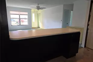 2974 Captiva Gardens Dr, Sarasota, FL 34231 - Photo 4