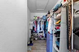 8933 Manor Loop, Lakewood Ranch, FL 34202 - Photo 4